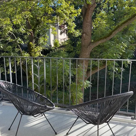 Aner 7 Luxurioeses Familienapartment Fuer Bis Zu 6 Personen Mit Kleinem Heimkino Appartement Dresde