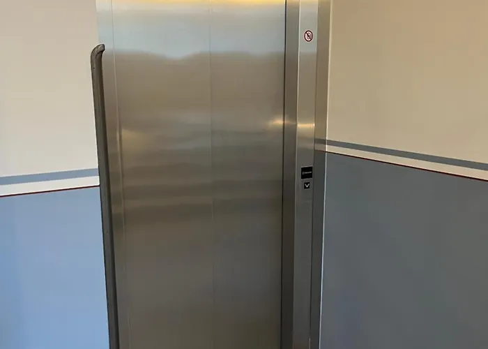 Aner7 Luxurioeses Familienapartment Fuer Bis Zu 6 Personen Mit Kleinem Heimkino Διαμέρισμα