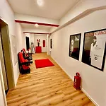 Aner7 Luxuriöses Familienapartment Für Bis Zu 6 Personen Mit Kleinem Heimkino Dresden